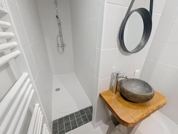 grande maison avec 4 ch à 10 min d'Angers.