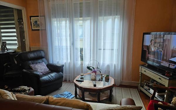 Appartement à vendre    3 pièces • 64 m2 Le Tréport