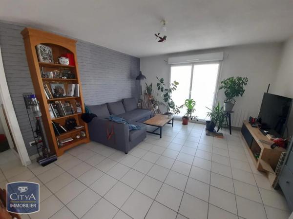 Appartement à louer 2 pièces 48.15m² Yvetot (76190)