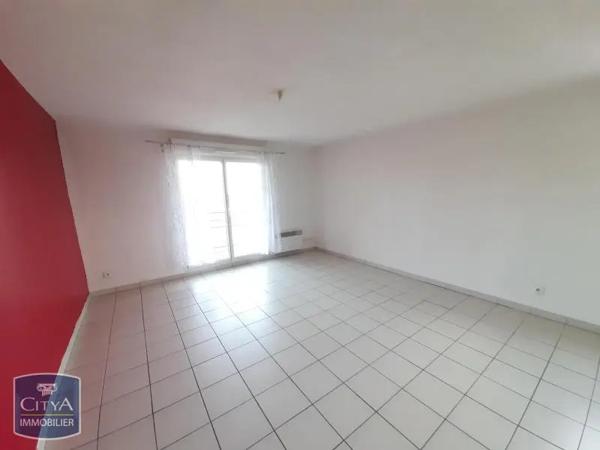 Appartement à louer 2 pièces 48.15m² Yvetot (76190)