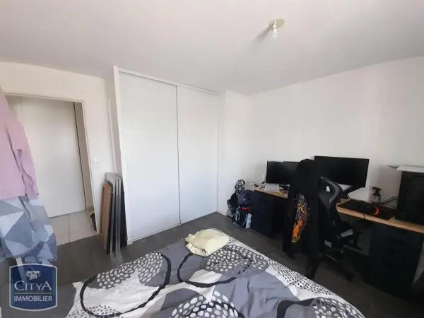 Appartement à louer 2 pièces 48.15m² Yvetot (76190)