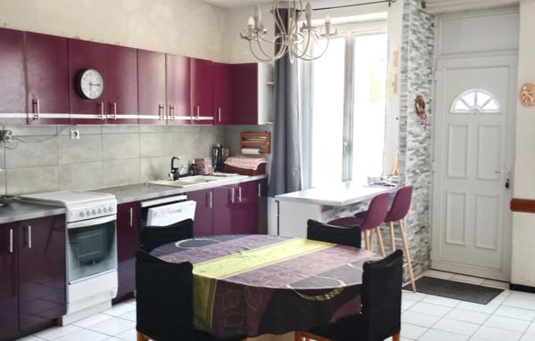 Maison au coeur de St Donat sur l'Herbasse