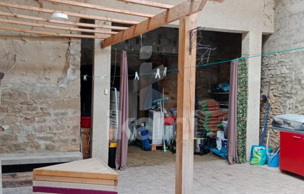 Maison au coeur de St Donat sur l'Herbasse