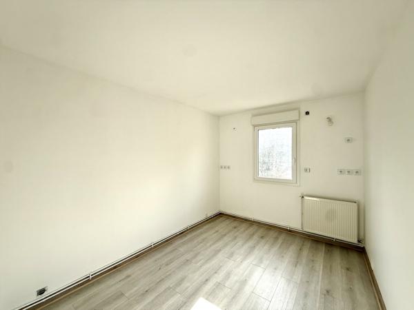 Sevran (93270) 3 Pièces avec parking sevran village les sablons