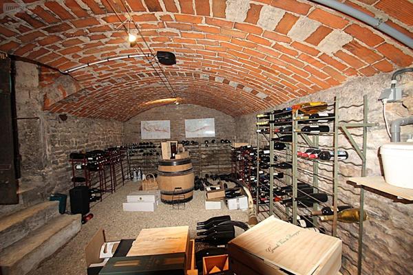 Maison à vendre à Beaune en Côte-d'Or (21200), ref : 13783/571