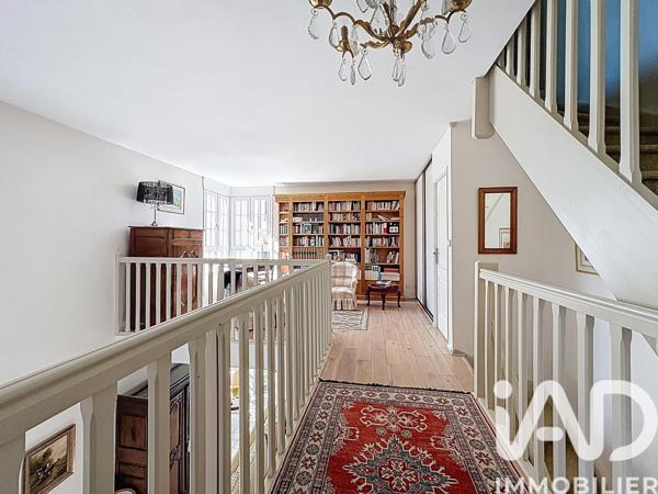 Maison à vendre 8 pièces 170 m² Saint-Rémy-lès-Chevreuse