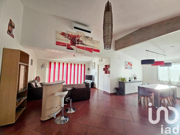 Maison à vendre 7 pièces 207 m² Châteauroux