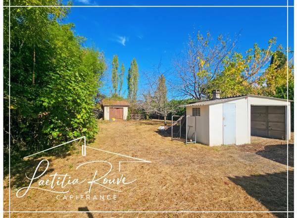 Maison à rénover sur parcelle de 800m² arborée, située à 20 min d'Agen