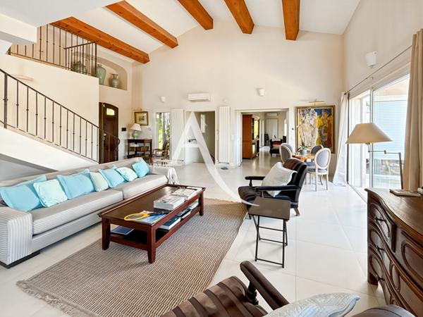 Maison Antibes avec Piscine