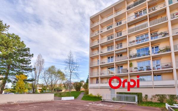 Appartement à vendre    4 pièces • 72,10 m2 Sainte-Foy-lès-Lyon