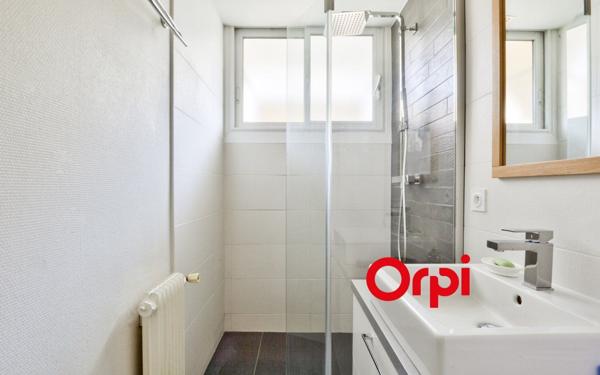 Appartement à vendre    4 pièces • 72,10 m2 Sainte-Foy-lès-Lyon