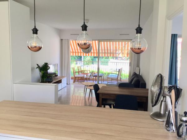 Très beau 2 pièces à Cannes centre secteur Tassigny au calme avec 2 terrasses résidentiel