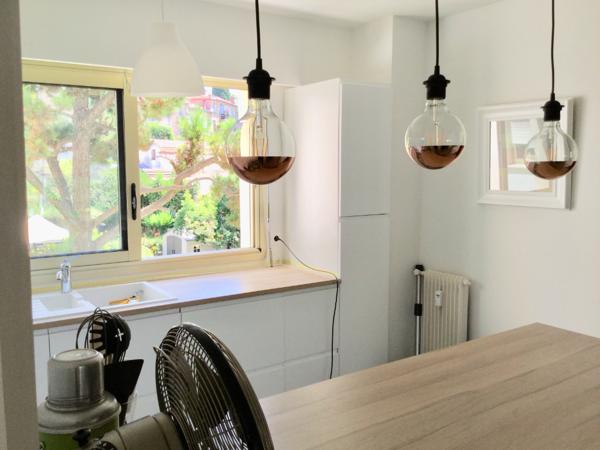 Très beau 2 pièces à Cannes centre secteur Tassigny au calme avec 2 terrasses résidentiel