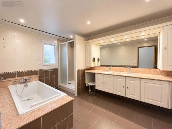 Location - Maison Tinqueux 51430 6 pièces 158 m 2 411 m 2