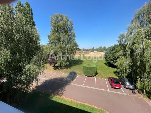 Immeuble de bureaux indépendant à louer ou à vendre