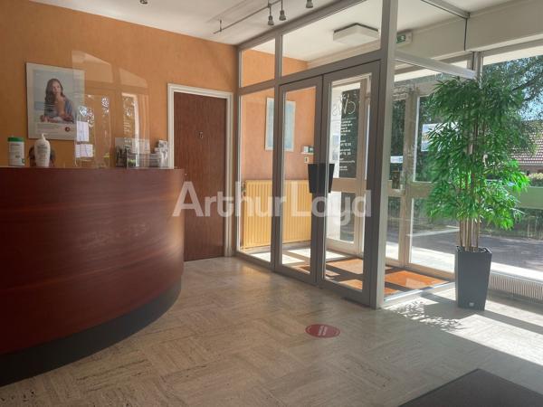 Immeuble de bureaux indépendant à louer ou à vendre