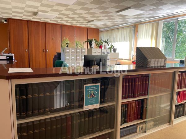 Immeuble de bureaux indépendant à louer ou à vendre