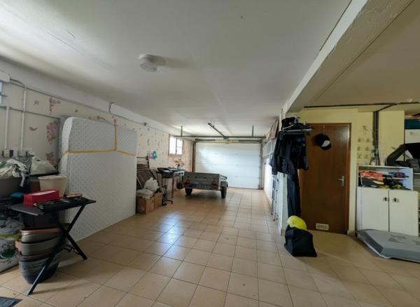 Vaste Maison familiale à Larche