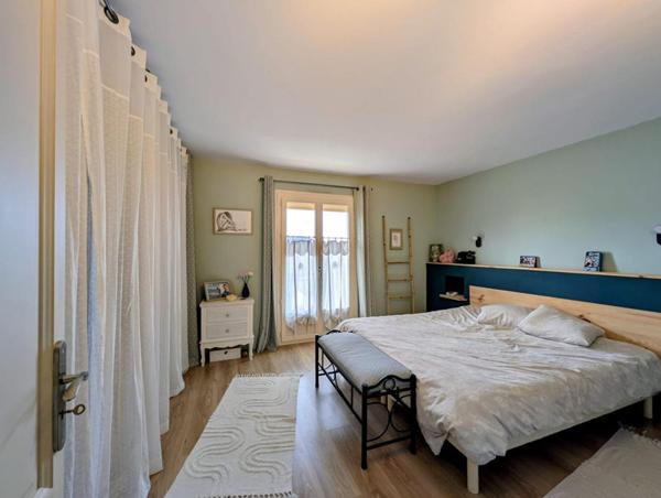 Vaste Maison familiale à Larche