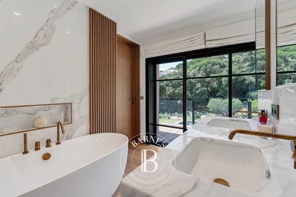 La Croix-Valmer, Maison 6 Chambres -  352 m² à vendre