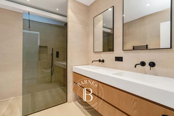 La Croix-Valmer, Maison 6 Chambres -  352 m² à vendre