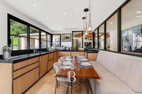 La Croix-Valmer, Maison 6 Chambres -  352 m² à vendre