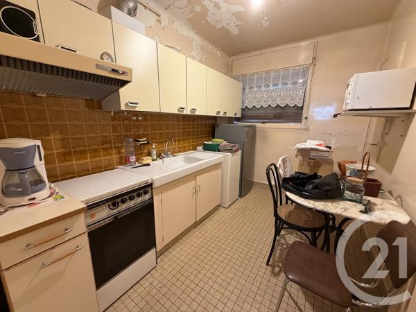 Appartement F5 à vendre  5 pièces - 85,16 m2 CHALONS EN CHAMPAGNE - 51