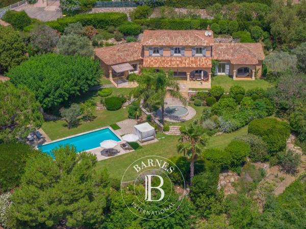 Antibes, Villa 5 Chambres -  436 m² à vendre