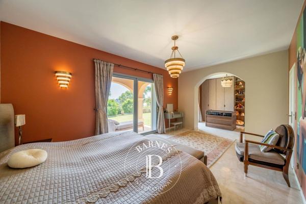 Antibes, Villa 5 Chambres -  436 m² à vendre