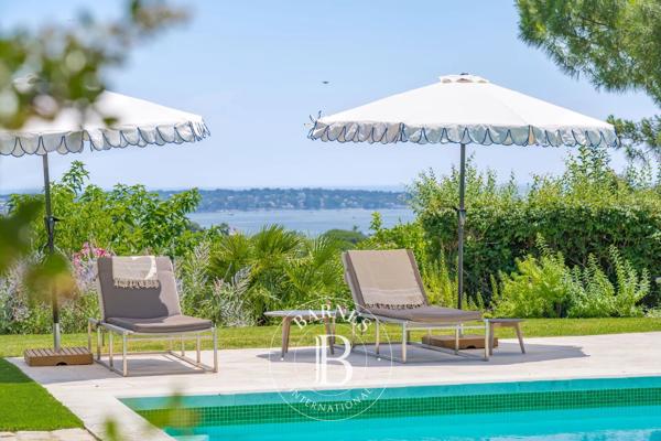 Antibes, Villa 5 Chambres -  436 m² à vendre