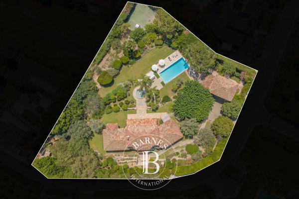 Antibes, Villa 5 Chambres -  436 m² à vendre