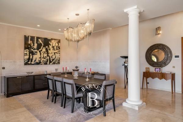 Antibes, Villa 5 Chambres -  436 m² à vendre
