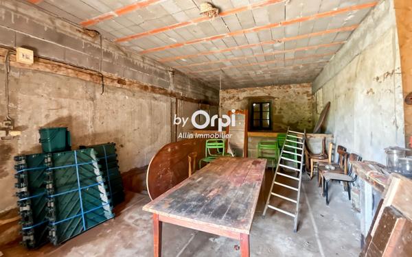 Maison à vendre    6 pièces •  Meaulne