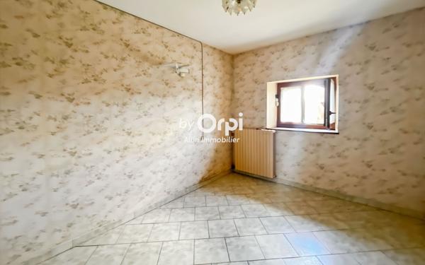 Maison à vendre    6 pièces •  Meaulne