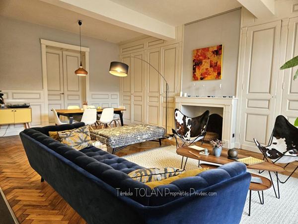 AGEN COEUR HISTORIQUE  : MAISON BOURGEOISE 10 PIECES - 380 M² - PARC - PISCINE - DOUBLE GARAGE