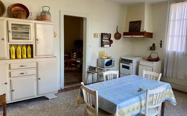 Maison à vendre    4 pièces •  Heiltz-le-Maurupt