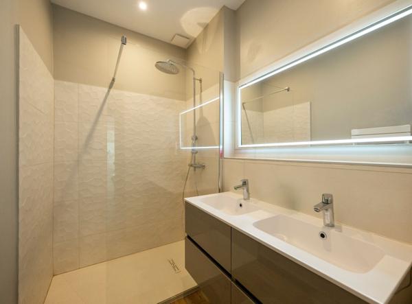 Vente Appartement de luxe Porto-Vecchio 4 Pièces 130 m²