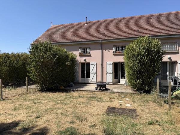 Location                                                      Maison de village
                        
                     3 pièces                      80 m2                     à Chuisnes