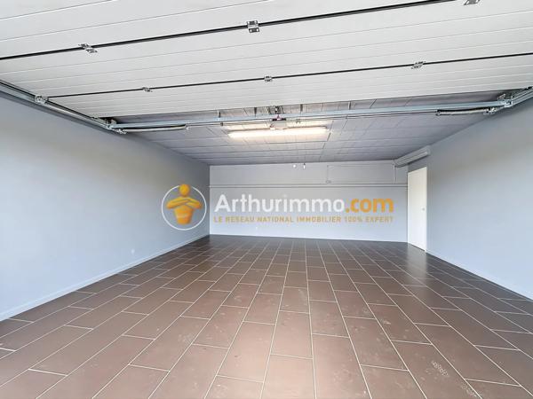 Vente                                                      Maison
                        
                     5 pièces                      160 m2                     à Bourgoin-Jallieu