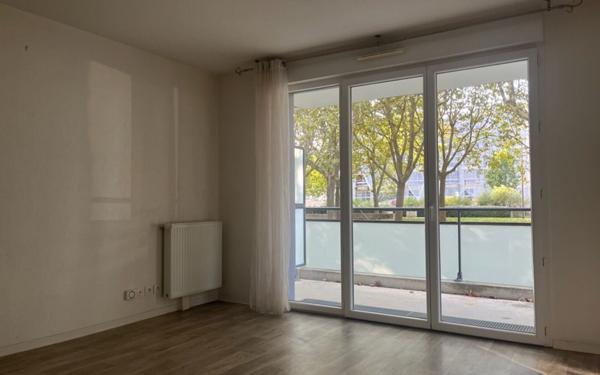 Appartement à vendre    3 pièces •  Chenôve