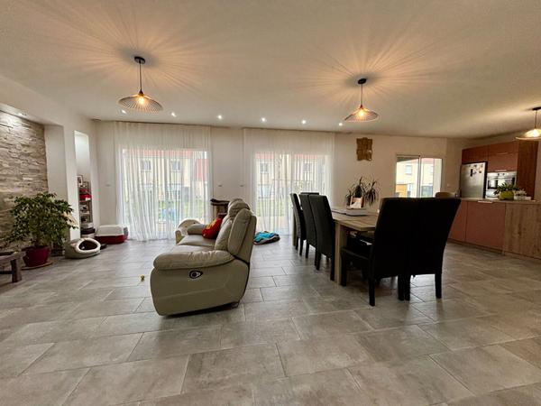 Maison de plain pied avec combles pré-aménagés