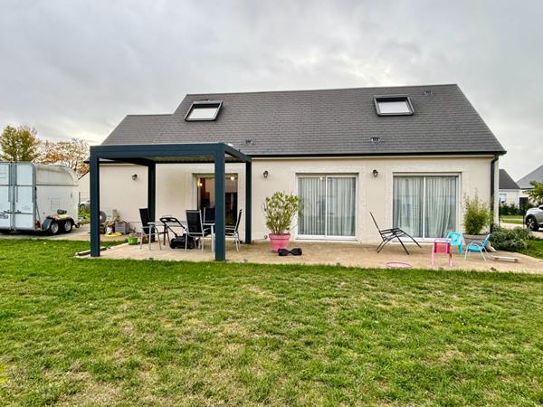 Maison de plain pied avec combles pré-aménagés