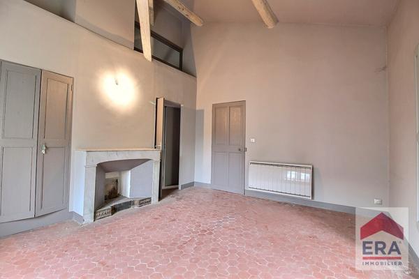 Appartement Carpentras de caractère 136m²  dans un immeuble bourgeois