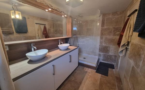 Maison à vendre    7 pièces • 175 m2 Montfavet - Avignon