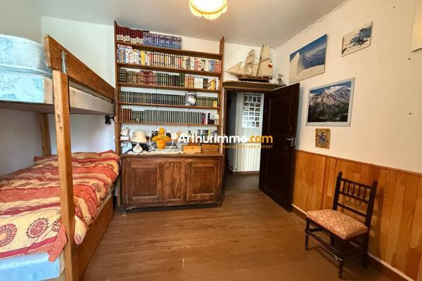 Vente                                                      Maison
                        
                     5 pièces                                         à Abriès-Ristolas