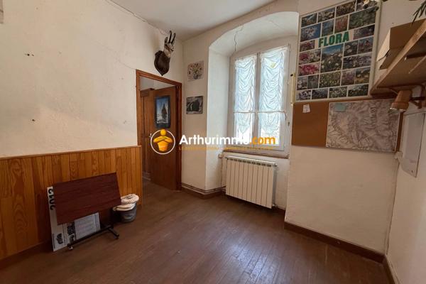 Vente                                                      Maison
                        
                     5 pièces                                         à Abriès-Ristolas