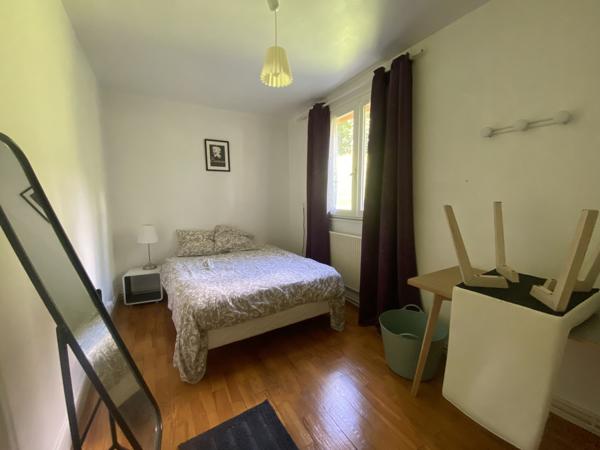 Saint-Étienne (42100) Appartement T3 meublé + garage - Secteur Villeboeuf le Haut