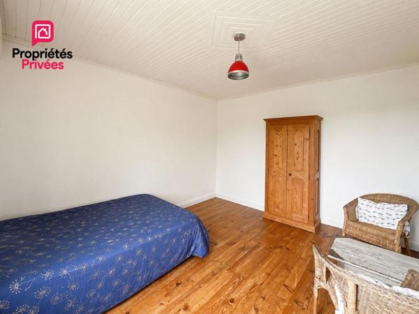 Charmante maison en pierre avec dépendance et jardin