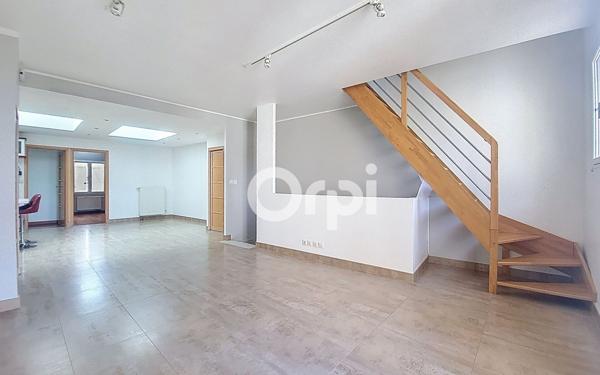 Appartement à louer    3 pièces • 84,92 m2 Moret-sur-Loing