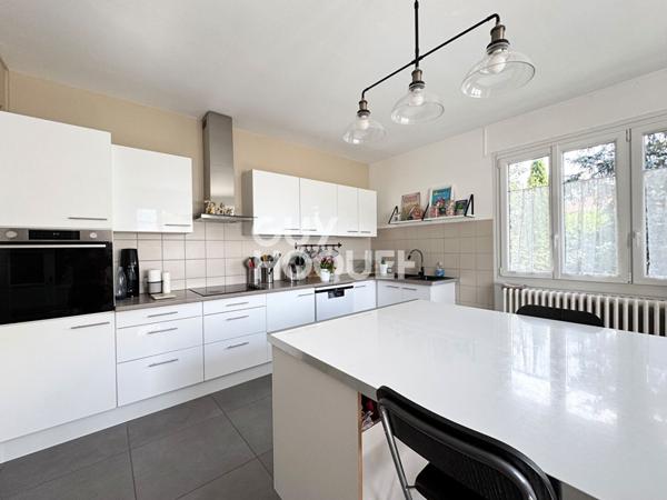 Très belle maison à Eybens de 6 pièce(s) de 158 m2